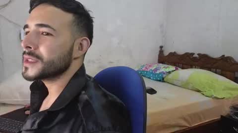 Snapshot of cris_simons chatting on 12-03-24, 01:52 cris_simons online show from 12-03-24, 01:52