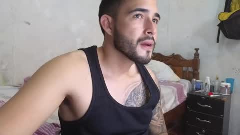 Snapshot of cris_simons chatting on 03-09-25, 11:25 cris_simons online show from 03-09-25, 11:25