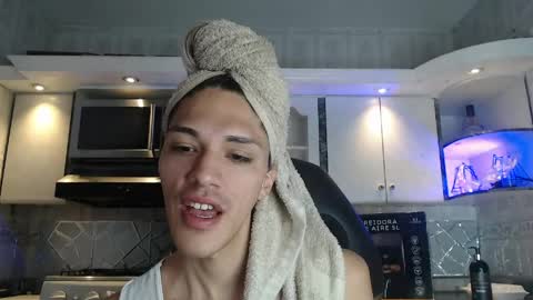 Cristina Onazis online show from 04-13-26, 07:08