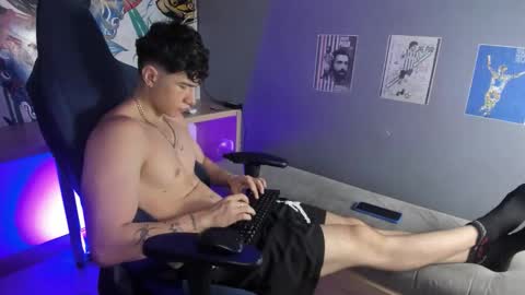 Cris online show from 01-18-26, 01:53