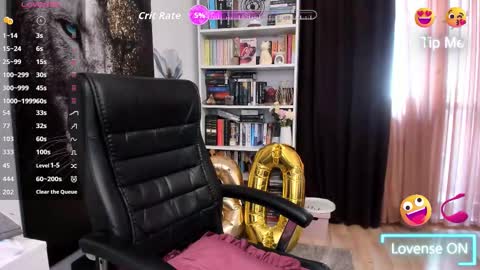 Twitter Christinne p online show from 03-25-26, 09:59