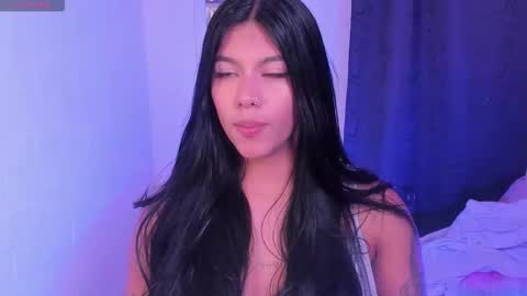 Snapshot of cristal_dark_ chatting on 02-24-26, 02:31 Cris online show from 02-24-26, 02:31