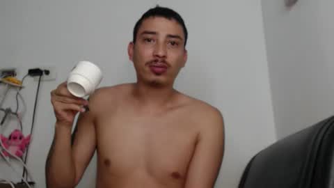 Snapshot of cristal_loverss chatting on 07-30-26, 11:20 cristal beautiful online show from 07-30-26, 11:20