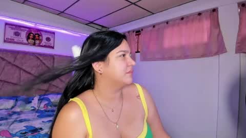 cristal_smith20 online show from 04-13-26, 11:59