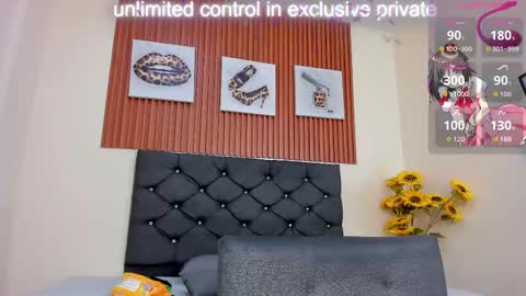 cristale69 online show from 10-22-25, 02:23