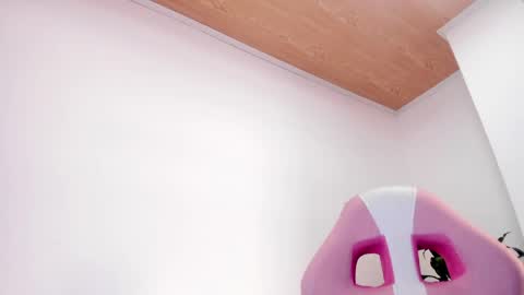 sofia online show from 03-31-26, 07:25