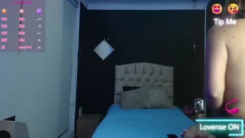 Snapshot of cristalmillf chatting on 01-26-25, 12:11 CRISTAL MILF online show from 01-26-25, 12:11