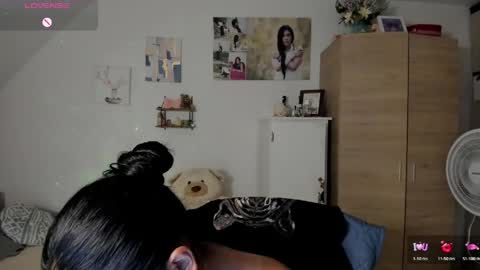 veronika online show from 05-15-26, 04:08