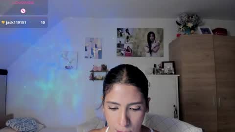 Snapshot of cristamunez chatting on 07-08-26, 03:44 veronika online show from 07-08-26, 03:44