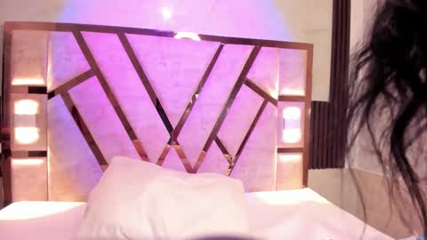 cristin  online show from 02-06-26, 06:55