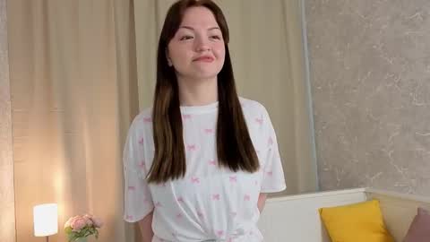 Snapshot of cristicaire chatting on 02-24-26, 04:43 Kate online show from 02-24-26, 04:43