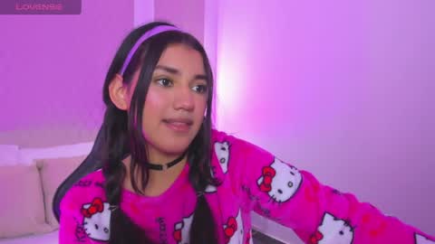 C R I S T I N online show from 04-05-26, 02:47