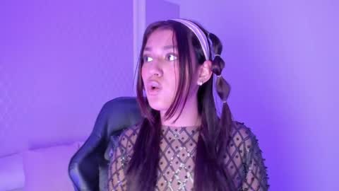 C R I S T I N online show from 04-18-26, 10:54