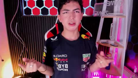 Cristopher  online show from 03-26-26, 08:47