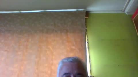 crmperez online show from 12-18-25, 06:47