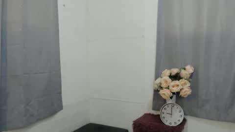 crocodale online show from 09-21-25, 06:26