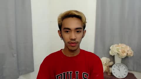 crocodale online show from 11-23-25, 06:30