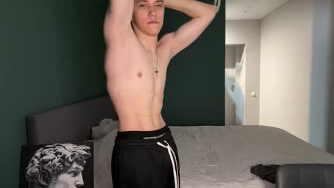 cronck52 online show from 11-19-25, 07:25