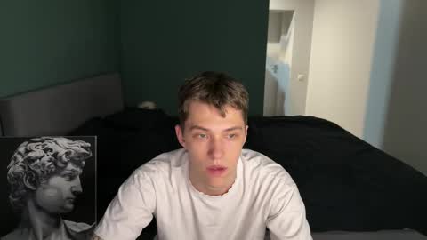 cronck52 online show from 12-16-25, 10:26