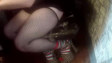 crossdresser krystal online show from 12-22-25, 07:44