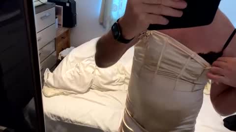 Stephanie online show from 01-10-25, 12:36