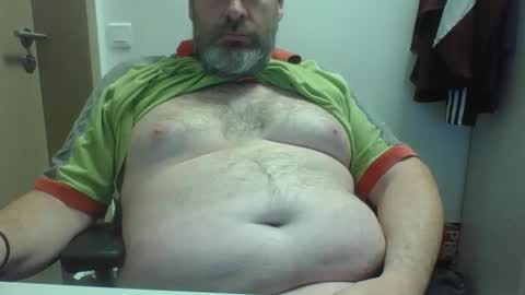 Crouch1 online show from 10-22-25, 10:26