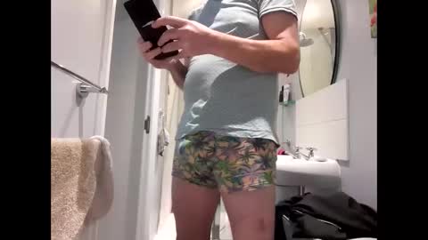 Snapshot of croup45 chatting on 12-03-24, 10:39 croup45 online show from 12-03-24, 10:39