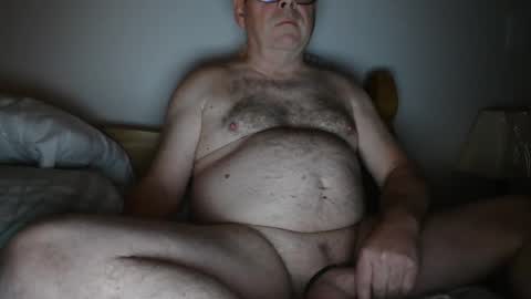 Snapshot of crowbarbi chatting on 12-09-24, 11:36 Crowbarbi online show from 12-09-24, 11:36