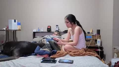 Crownandkat online show from 01-31-26, 10:30