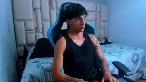 Croy online show from 02-21-26, 04:02