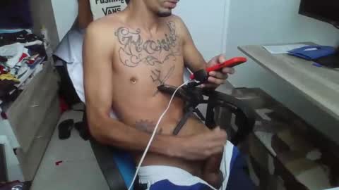 Snapshot of crudosoy chatting on 03-03-26, 03:51 Carlo online show from 03-03-26, 03:51