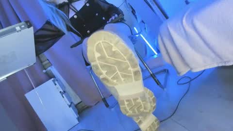 Snapshot of cruel_siren chatting on 09-21-25, 07:48 Cruel Siren online show from 09-21-25, 07:48