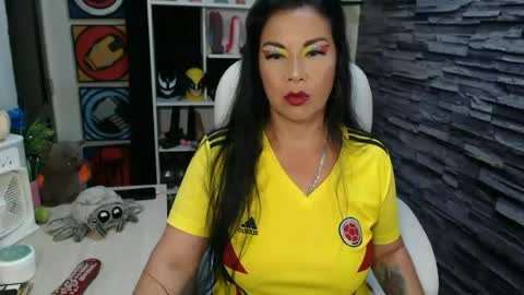 cruela_deviil online show from 06-24-26, 12:42