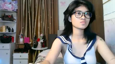 Im CruellaDont forget to follow me online show from 03-17-26, 06:55