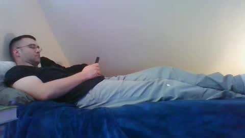 Crush380 online show from 04-17-26, 05:49