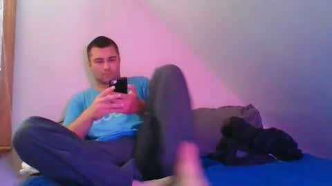 Snapshot of crush380 chatting on 07-21-26, 04:42 Crush380 online show from 07-21-26, 04:42