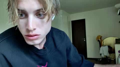 Lin inst lingoodyy online show from 01-06-26, 10:30