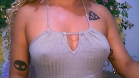 crysrus online show from 12-01-25, 12:04