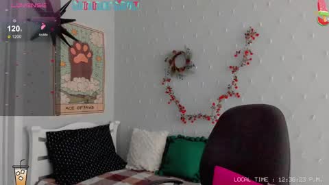 Snapshot of crystal__chris chatting on 01-13-25, 10:36 Chris online show from 01-13-25, 10:36