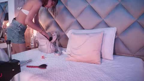 crystal_gilton online show from 03-01-26, 07:05