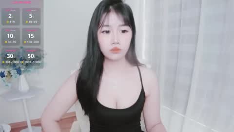 crystal_lea online show from 10-08-25, 01:36