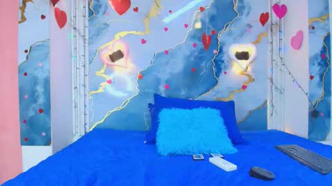 Snapshot of crystal_love08 chatting on 02-26-26, 07:35 crystal online show from 02-26-26, 07:35