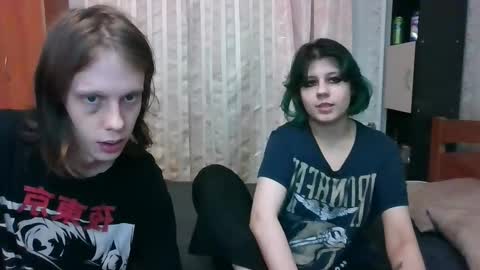 Snapshot of crystal_porn_love chatting on 02-06-25, 11:26 Crystal and Marcl online show from 02-06-25, 11:26