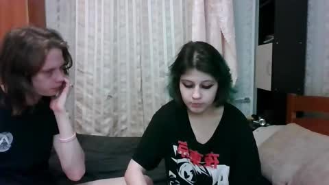 Snapshot of crystal_porn_love chatting on 03-08-25, 06:37 Crystal and Marcl online show from 03-08-25, 06:37