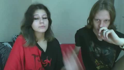 Snapshot of crystal_porn_love chatting on 10-09-25, 02:48 Crystal and Marcl online show from 10-09-25, 02:48