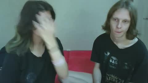 Snapshot of crystal_porn_love chatting on 10-15-25, 08:53 Crystal and Marcl online show from 10-15-25, 08:53