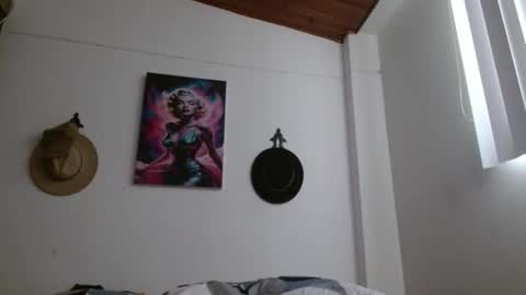 Snapshot of crystal_starx chatting on 03-13-26, 11:50 Crystal Blaze online show from 03-13-26, 11:50