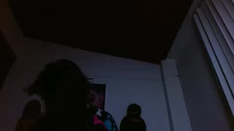 Snapshot of crystal_starx chatting on 03-22-26, 08:51 Crystal Blaze online show from 03-22-26, 08:51