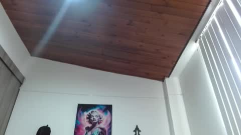 Snapshot of crystal_starx chatting on 04-01-26, 02:14 Crystal Blaze online show from 04-01-26, 02:14