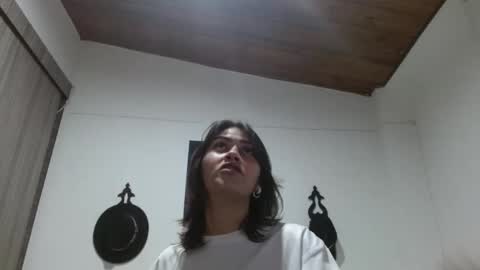 Snapshot of crystal_starx chatting on 04-11-26, 03:00 Crystal Blaze online show from 04-11-26, 03:00